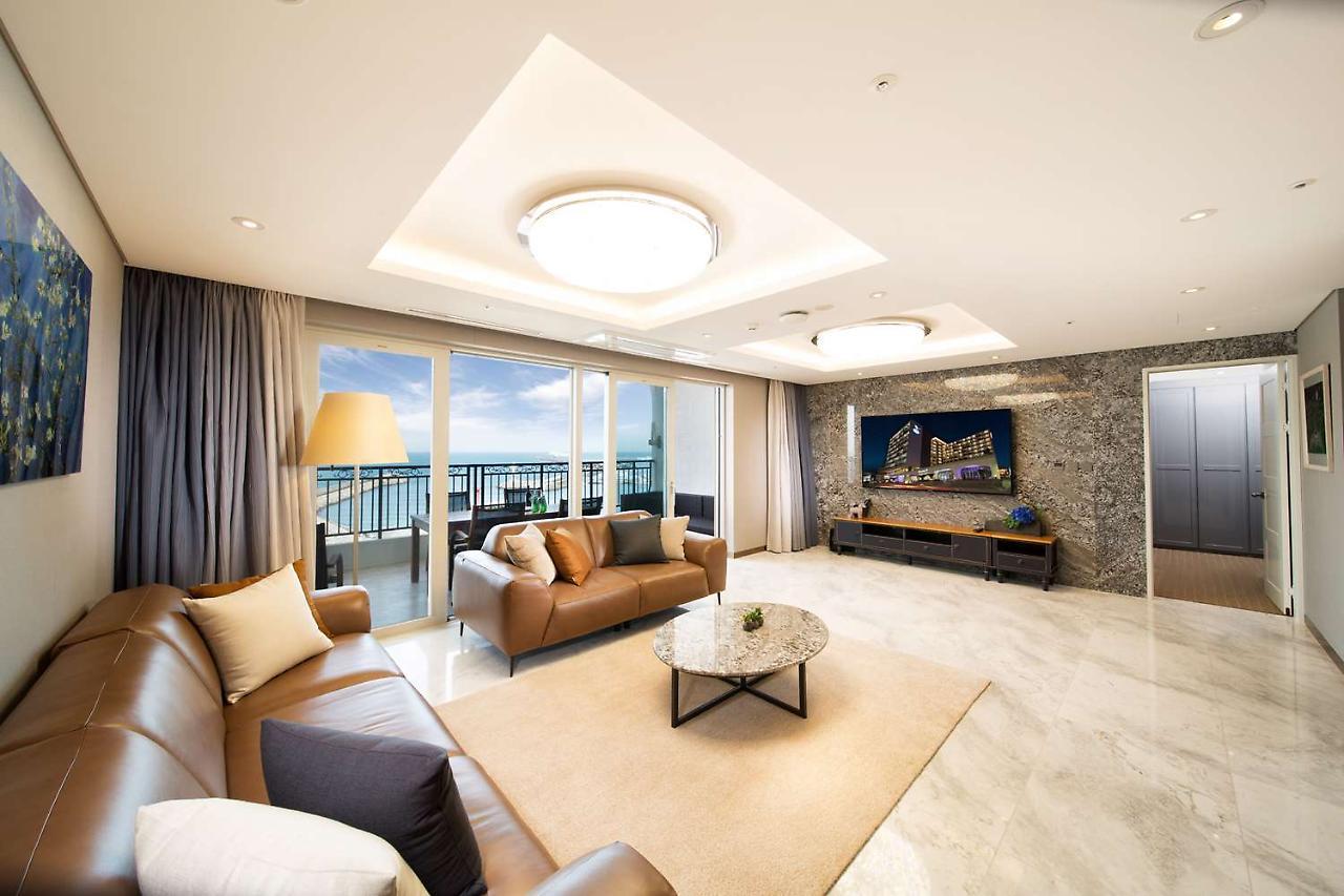 Hotel Whistlelark Jeju Exterior foto